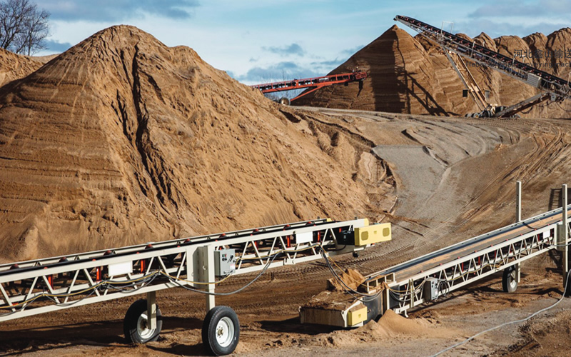 DY移（yí）動式皮帶機